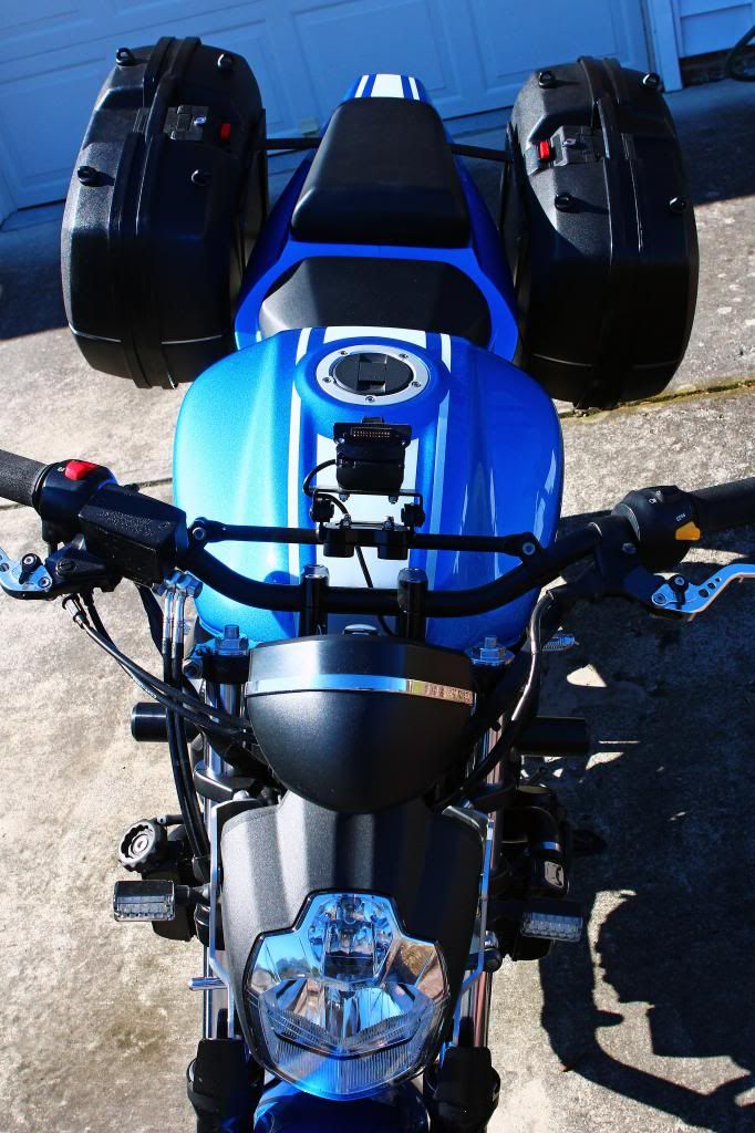 suzuki gladius luggage rack